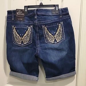 Love Nation 18W plus size shorts
